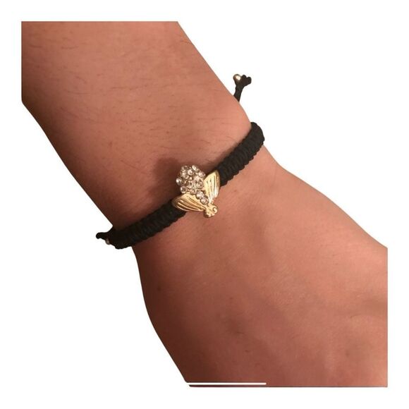 Express bee adjustable fit bracelet. NWT - Picture 2 of 3